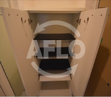 玄関　SERENiTE谷四　シューズボックス