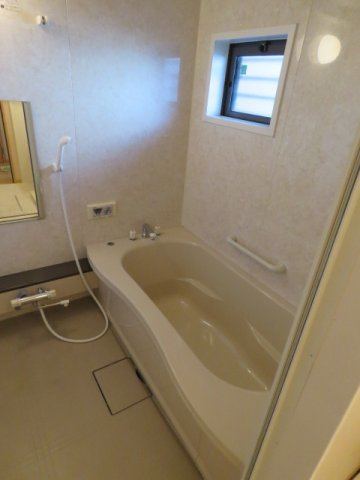 バス・シャワールーム　別号室、反転タイプ