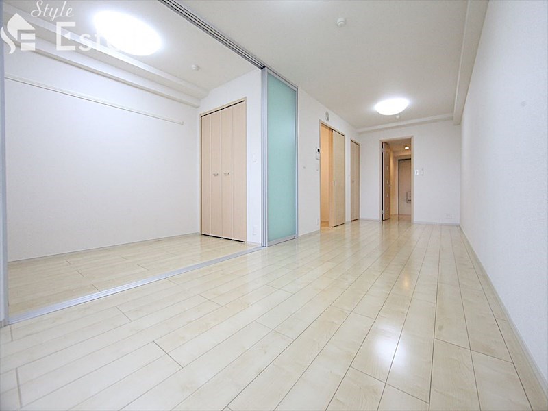 居室・リビング　内装