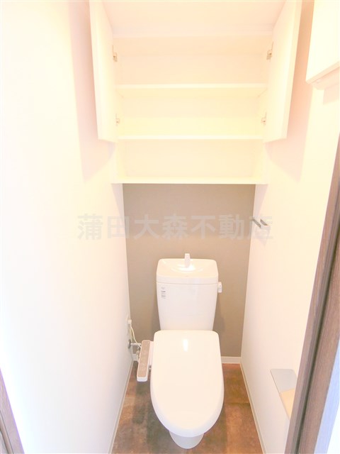 トイレ　棚収納　温水洗浄便座　トイレ