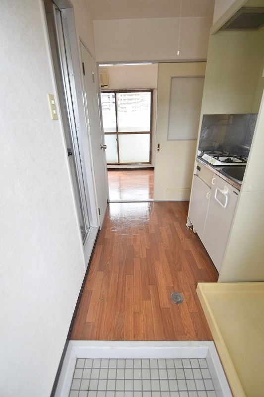 玄関　海田町の賃貸情報はシティホーム海田センターへお任せください