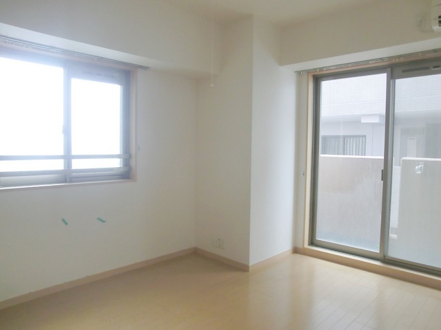 居室・リビング　角部屋です☆