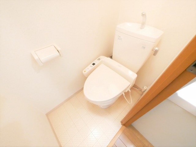 トイレ　ラ・フォーレ東天満　温水洗浄便座