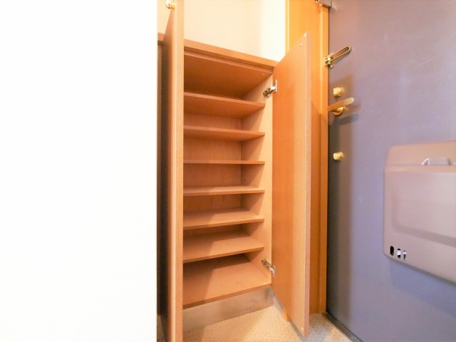 玄関　ラ・フォーレ東天満　下駄箱