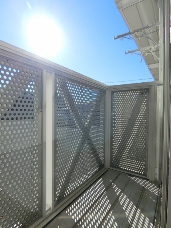 バルコニー　図面と現状に相違がある場合には現状を優先