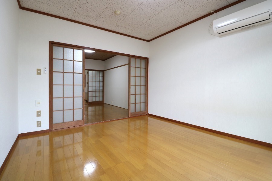 居室・リビング　洋室