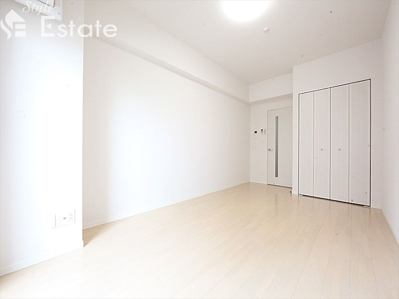 居室・リビング　内装