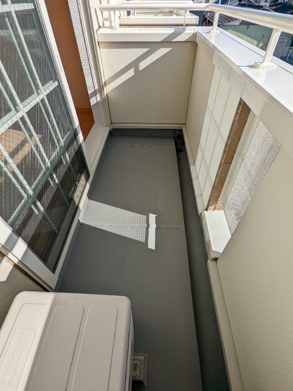 バルコニー　図面と現状に相違がある場合には現状を優先