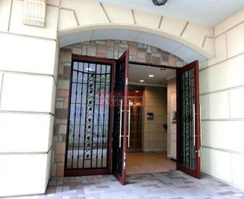 エントランス　エントランス