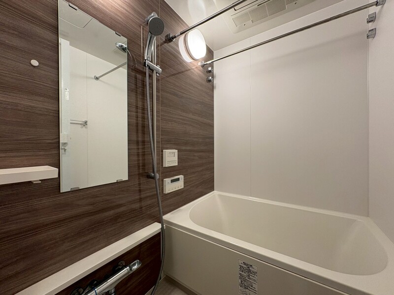 バス・シャワールーム　浴室