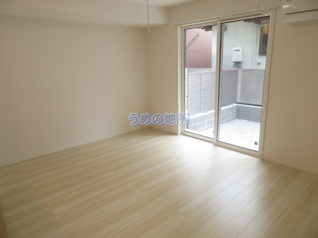 居室・リビング　リビング