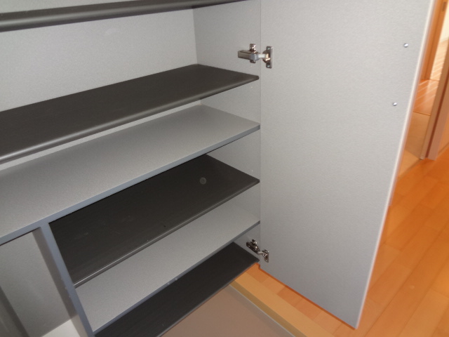 玄関　※モデル