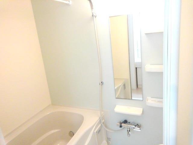 バス・シャワールーム　お風呂で日々の疲れを落としましょう