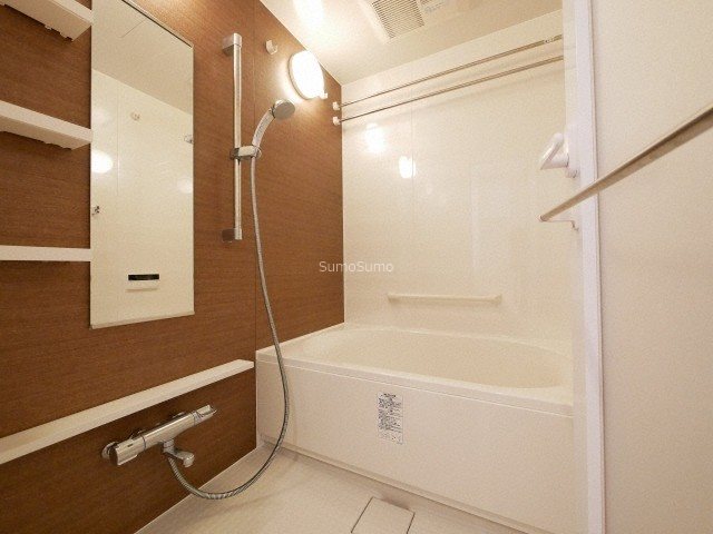 バス・シャワールーム　きれいなお風呂です