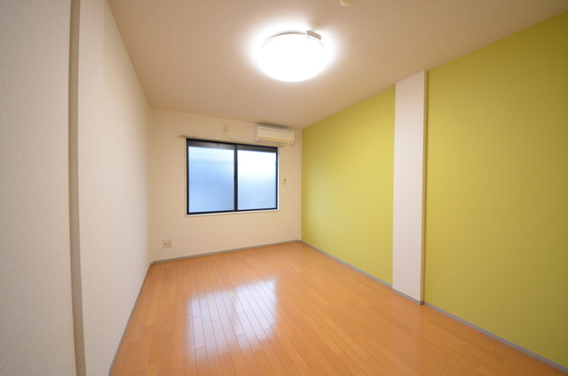 居室・リビング　～別号室内装参考写真～