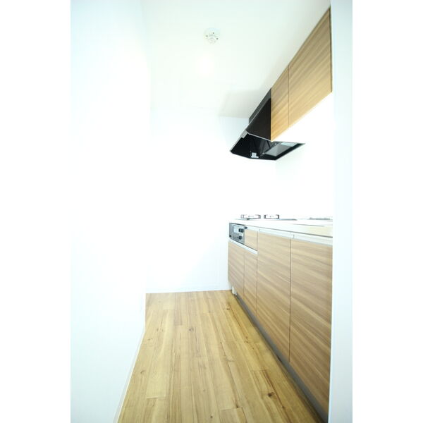 キッチン　コンパクトなキッチンで掃除もラクラク