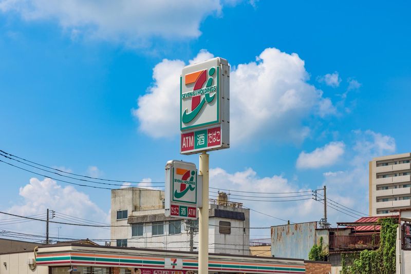 コンビニ　セブンイレブン 札幌美園5条店（コンビニ）まで591m