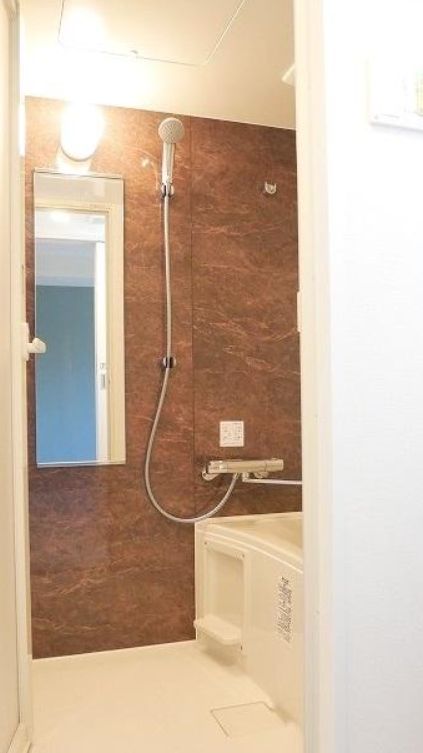 バス・シャワールーム