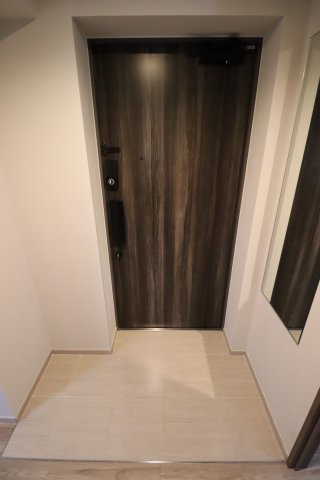 玄関　シンプルで使いやすい玄関です