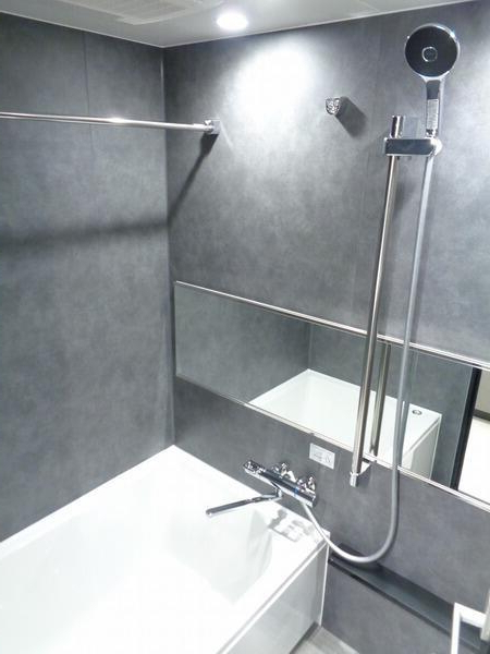 バス・シャワールーム　風呂