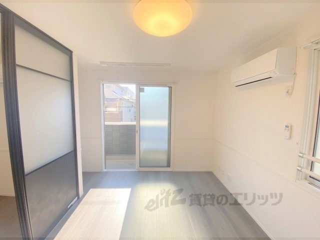 居室・リビング　洋室