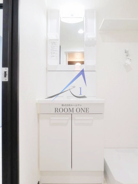 洗面設備　洗面台です。