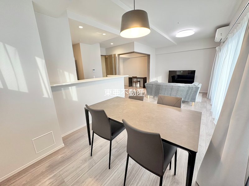 居室・リビング　別階写真