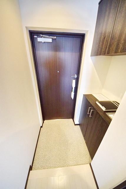 玄関　★駅徒歩圏内設備充実★