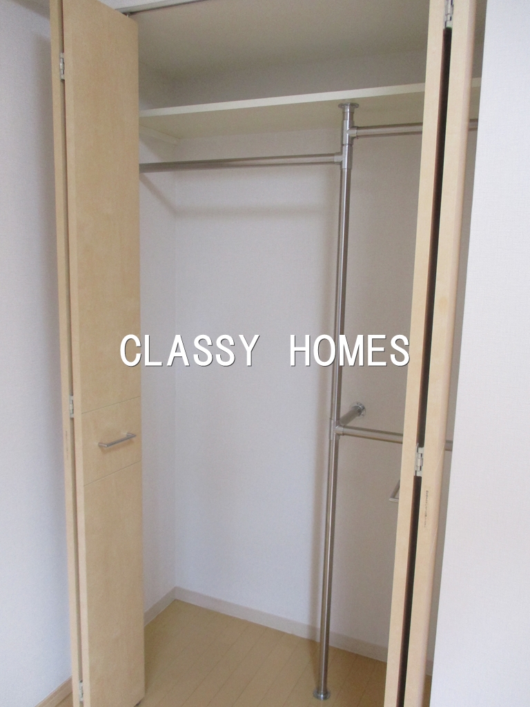 収納　2007年竣工　コンシェリア新橋：収納