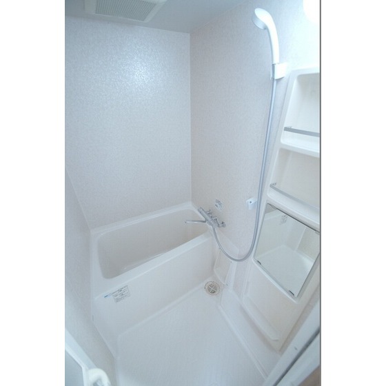 バス・シャワールーム　※別部屋の参考写真となります※現況優先※