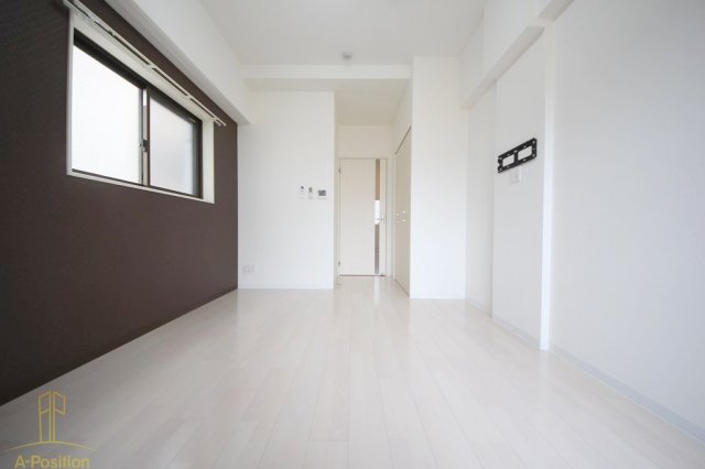 居室・リビング　ラグゼ海老江II