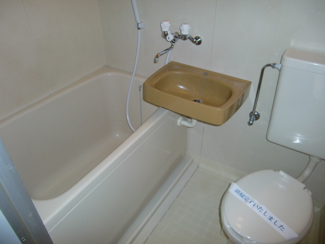 バス・シャワールーム