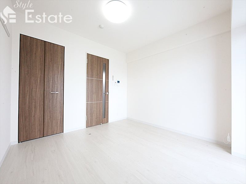 居室・リビング　内装