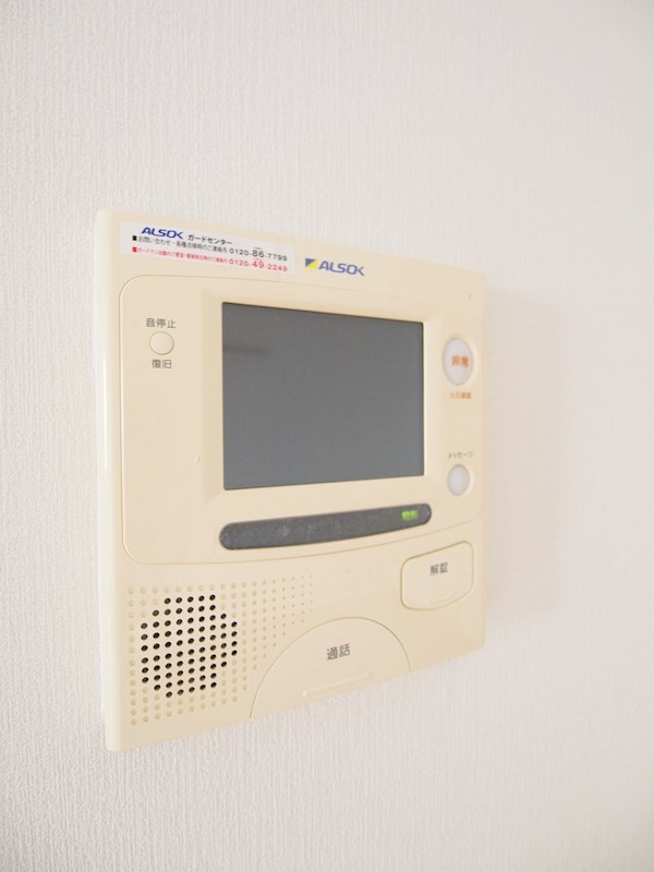 セキュリティ　TVモニタ付きです。