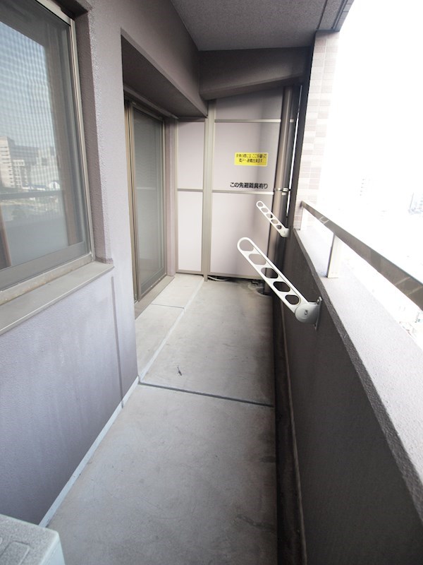 バルコニー　日当たりの良いバルコニー。