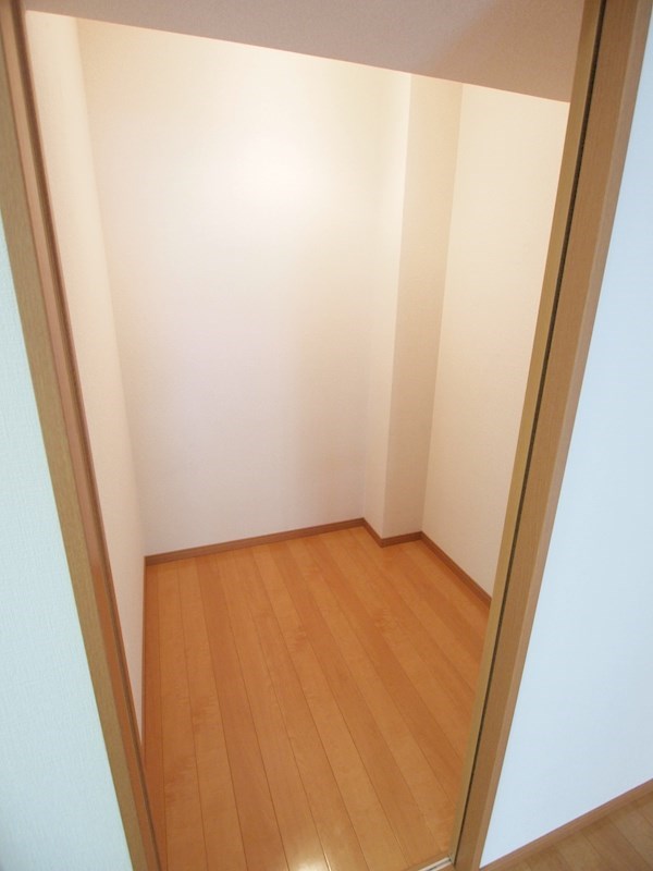 その他設備　ウォークインクローゼットもございます。