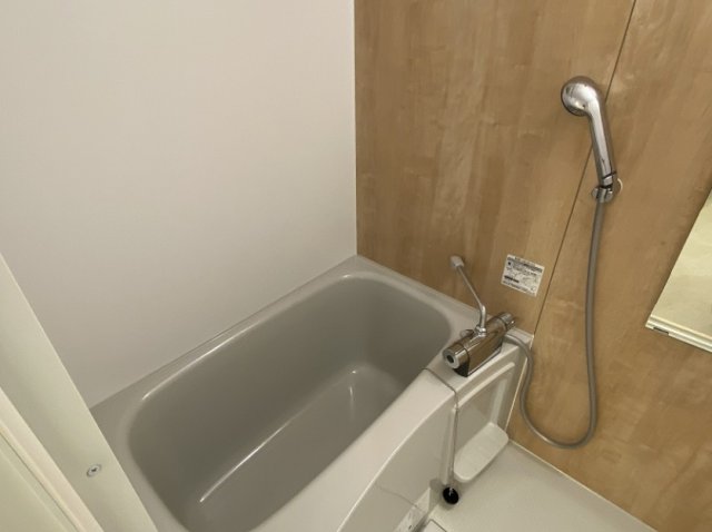 バス・シャワールーム　清潔な浴室！