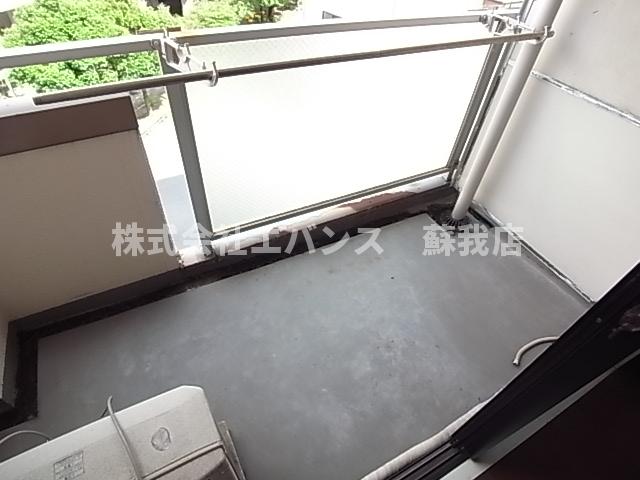 バルコニー　バルコニーがあります