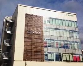 ショッピングセンター　アトレヴィ（ショッピングセンター）まで140m