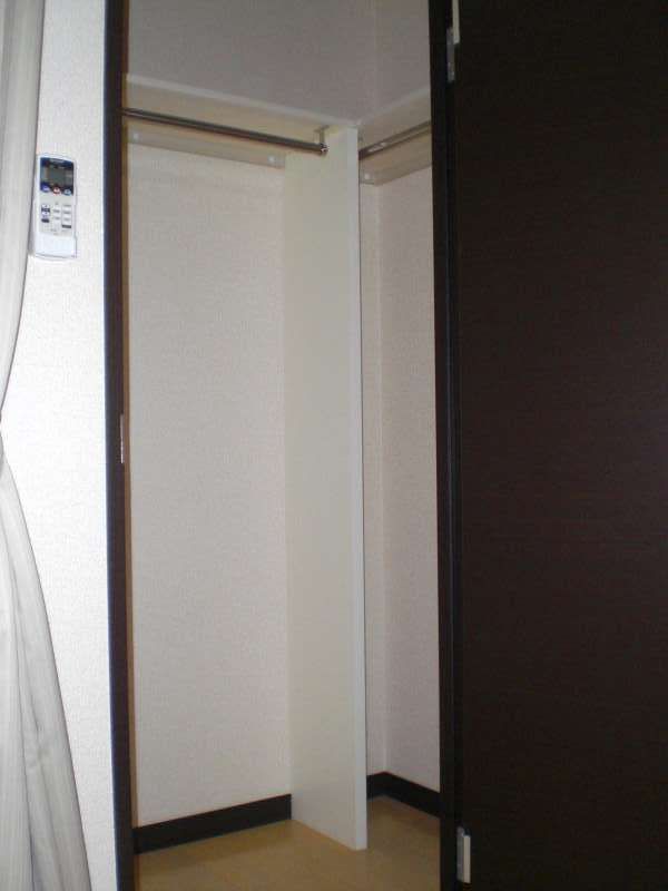 収納　ウォークインクローゼット