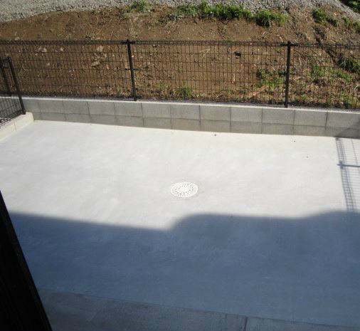 バルコニー　写真は同型タイプです。