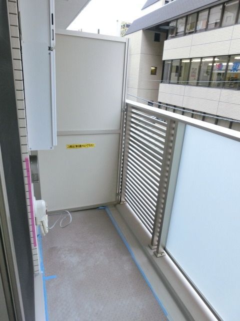 バルコニー　ヴァンヴェール日本橋