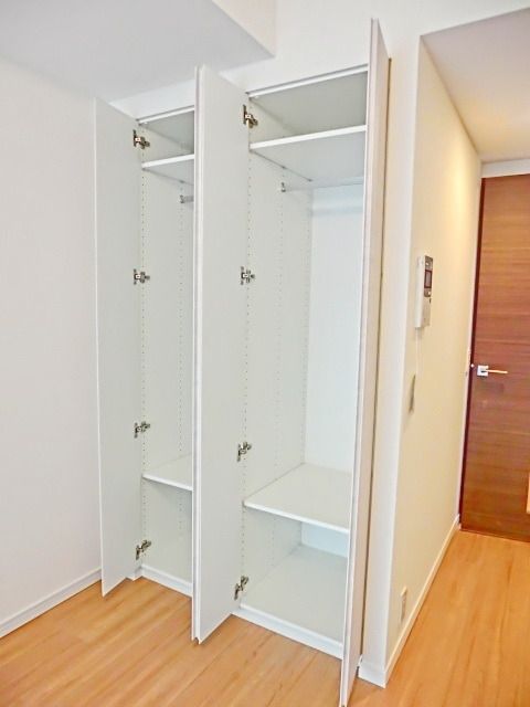 収納　ヴァンヴェール日本橋