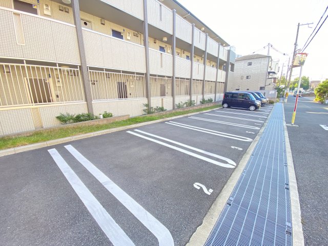 駐車場　駐車場があります