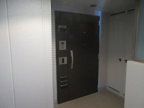 玄関　玄関扉　内装前※2026年02月の写真