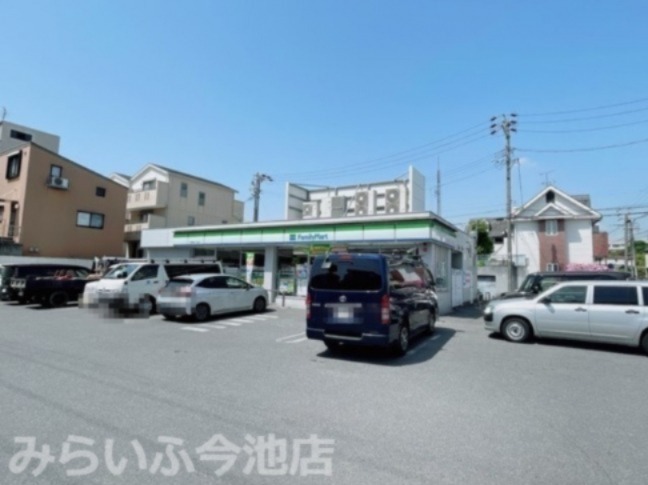 コンビニ　ファミリーマート 千種春岡二丁目店（コンビニ）まで634m