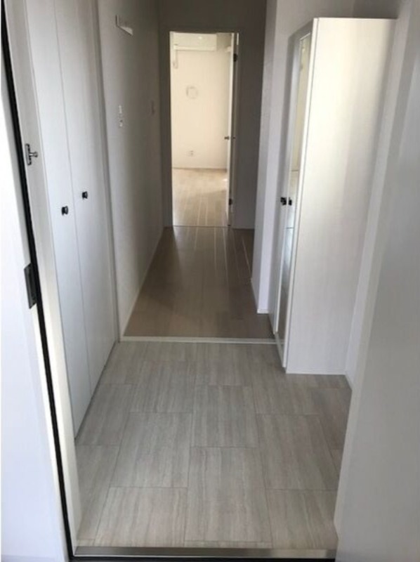 玄関　図面と現状に相違がある場合には現状を優先