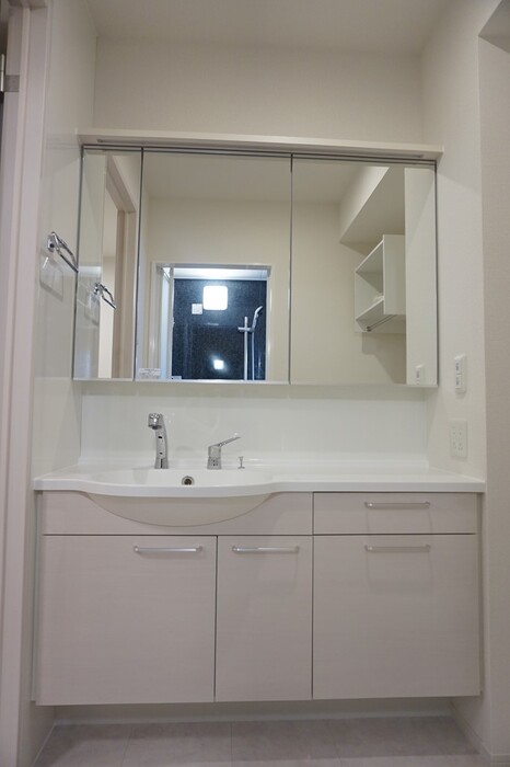 洗面設備　洗面所です