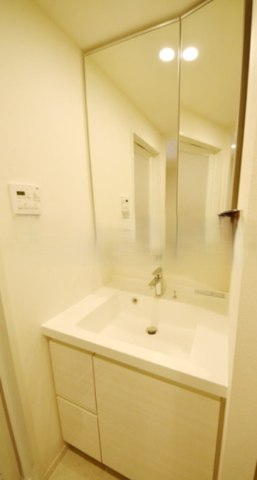 洗面設備　別部屋参考写真