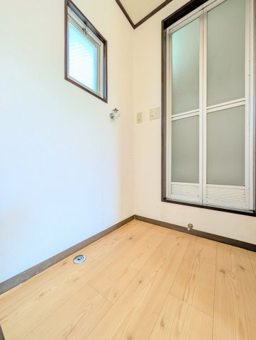 その他　【室内洗濯機置き場】